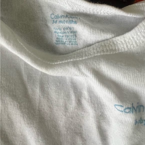 Gap Baby & Calvin Klein Baby Boy joggers and onesie - Picture 6 of 7